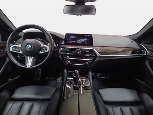 Used 2019 BMW 530i xDrive AWD/4WD image 10