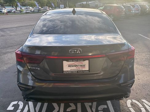 Used 2019 Kia Forte LXS image 6