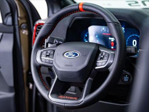 Used 2025 Ford Ranger Raptor image 41