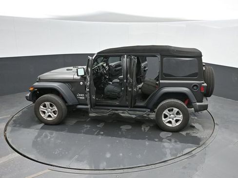 Used 2018 Jeep Wrangler Unlimited Sport S image 55