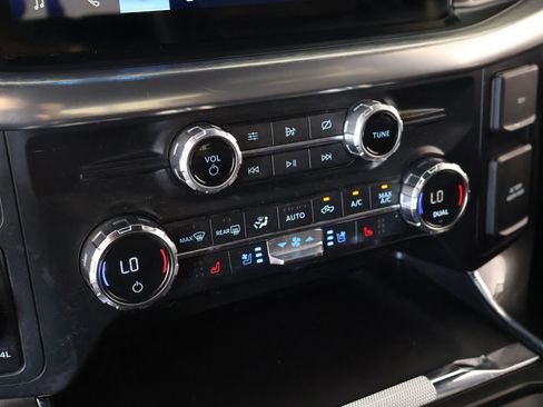Used 2021 Ford F150 Lariat AWD/4WD image 8