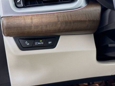 Used 2026 BMW X1 xDrive28i image 10