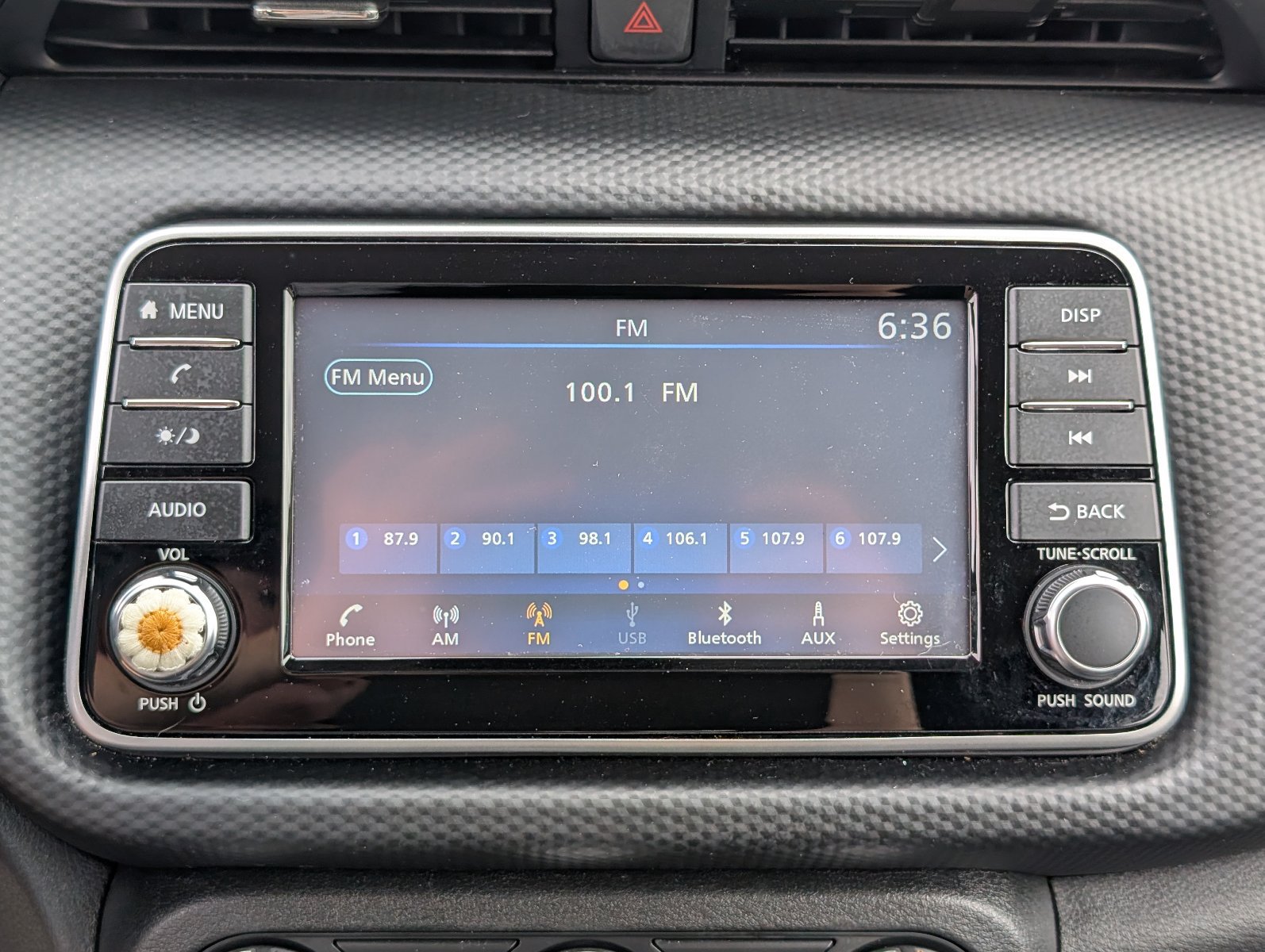 Used 2024 Nissan Kicks S FWD image 18