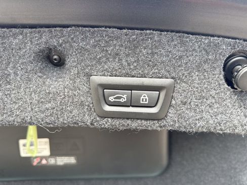 Used 2014 BMW 528i xDrive Sedan AWD/4WD image 28