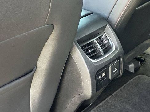 Used 2021 Chevrolet Blazer RS w/ Enhanced Convenience Package FWD image 17