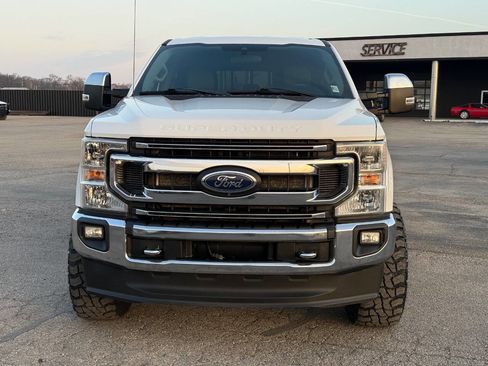 Used 2021 Ford F350 XLT w/ XLT Premium Package image 2