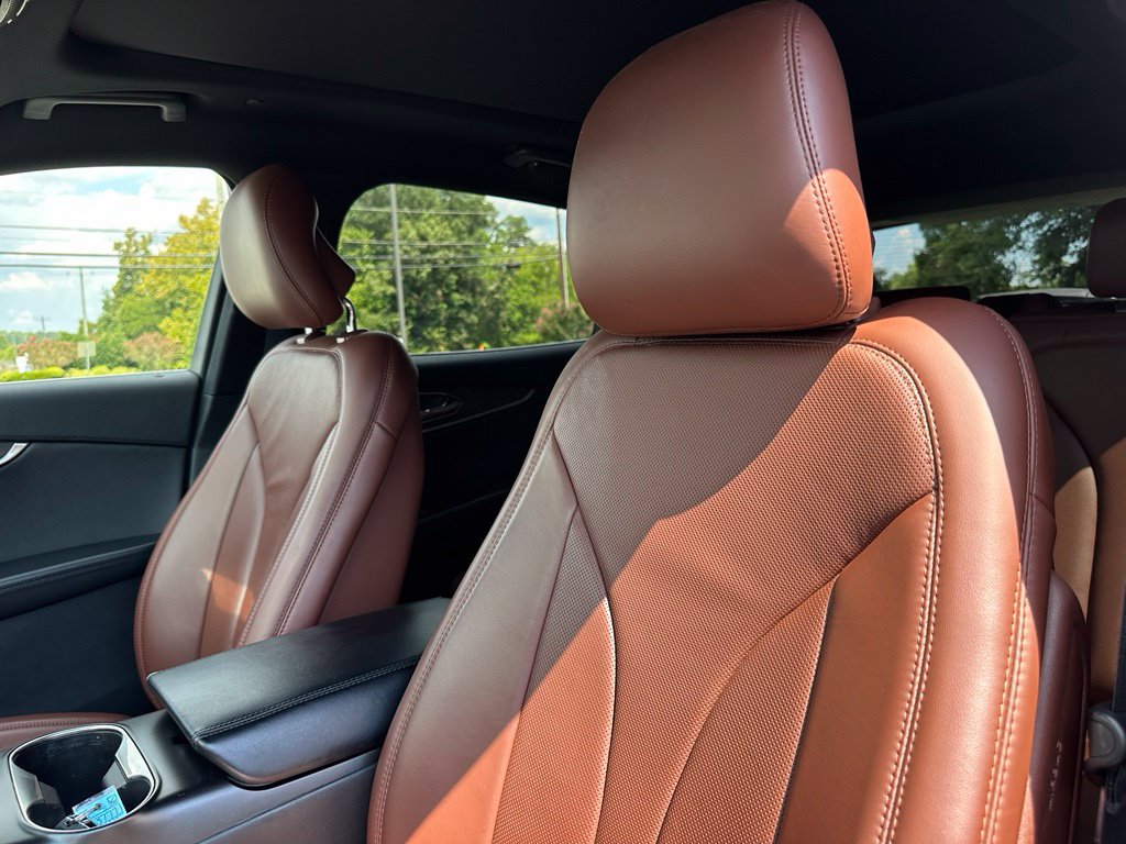 Used 2019 Lincoln Nautilus Reserve FWD image 15
