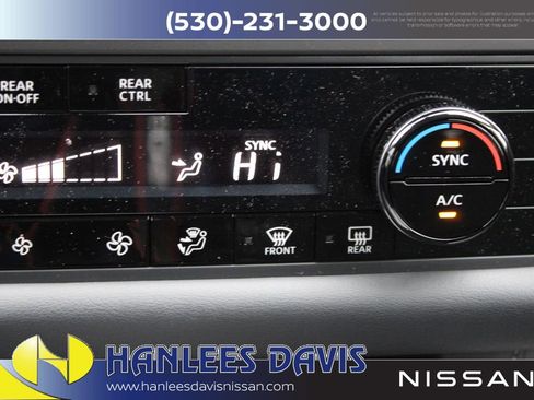 New 2025 Nissan Pathfinder S image 27