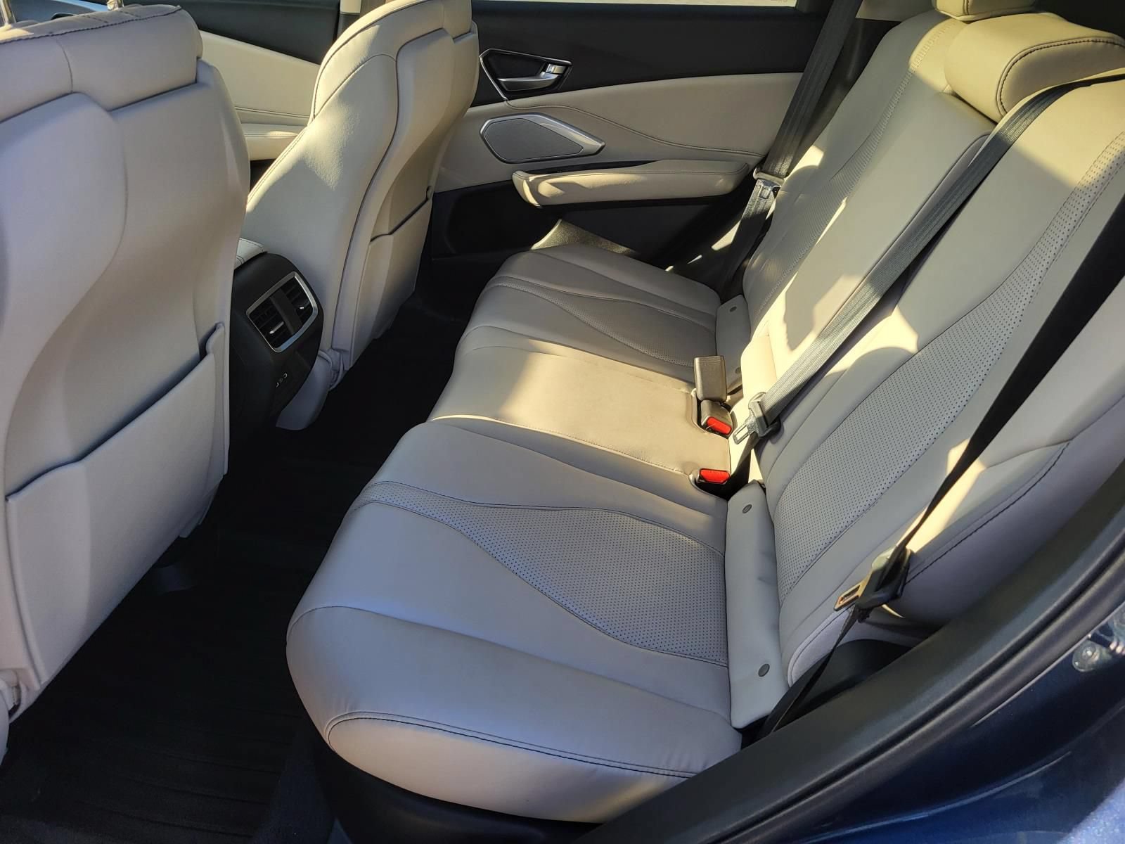 Used 2025 Acura RDX w/ Technology Package AWD/4WD image 13
