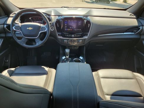 Used 2023 Chevrolet Traverse LT w/ LPO, Floor Liner Package FWD image 13