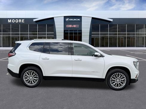 Used 2025 GMC Acadia Denali w/ LPO, Floor Liner Package AWD/4WD image 2