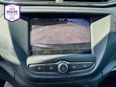 Used 2023 Chevrolet TrailBlazer LS FWD image 1