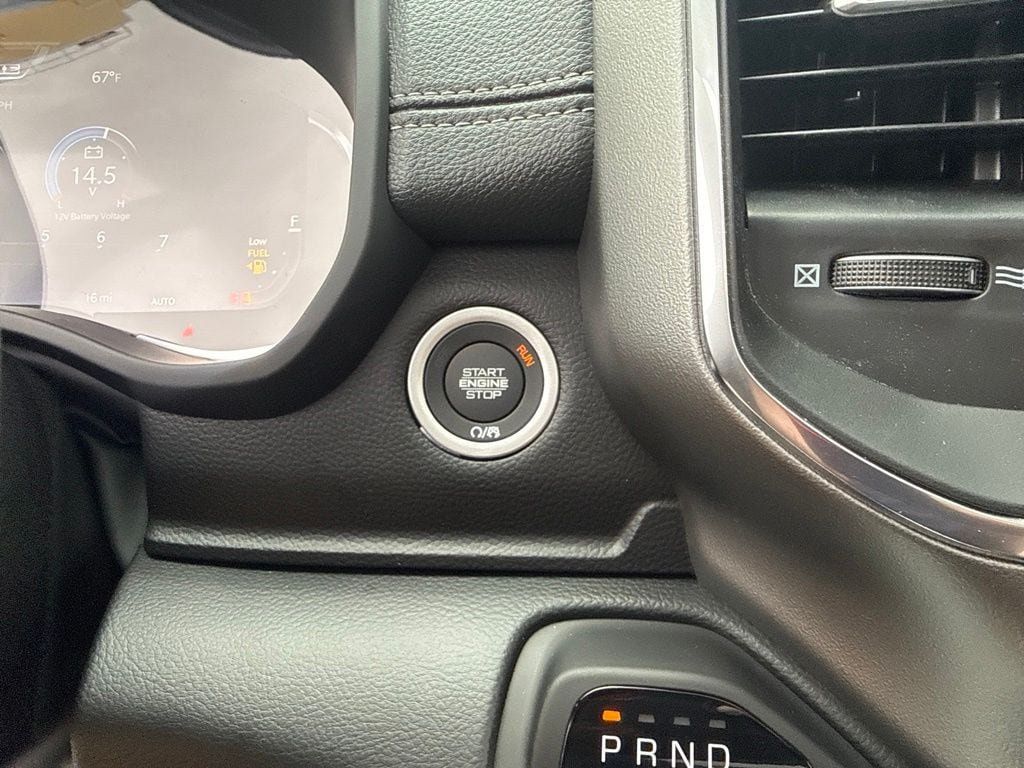 New 2027 RAM 1500 Laramie AWD/4WD image 15