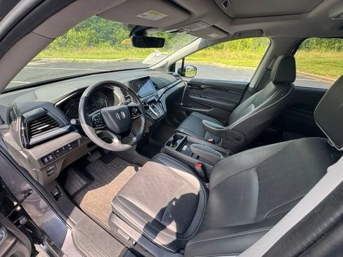 Used 2024 Honda Odyssey Elite image 18