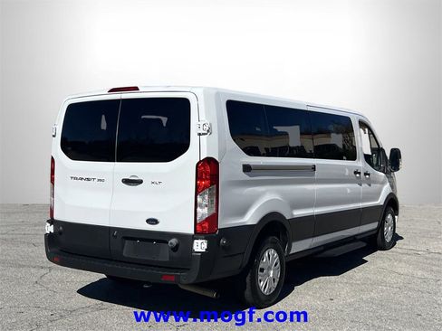 Used 2024 Ford Transit 350 XLT image 3