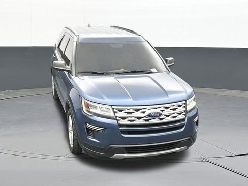 Used 2019 Ford Explorer XLT image 62