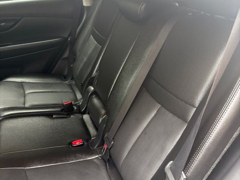 Used 2018 Nissan Rogue SL AWD/4WD image 13