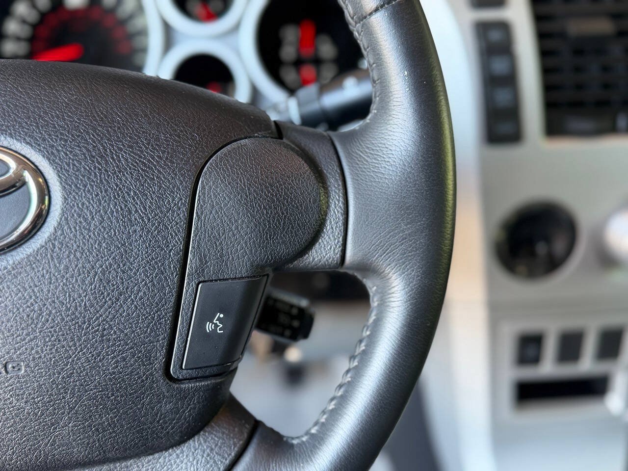 Used 2008 Toyota Tundra Limited RWD image 27