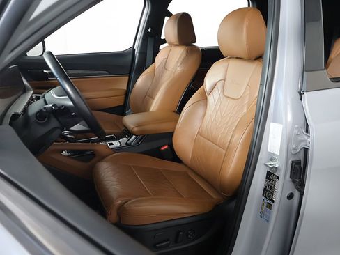 Used 2023 Kia Telluride SX X-Line AWD/4WD image 34