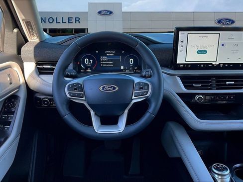 New 2026 Ford Explorer Active w/ Active Comfort Package image 16