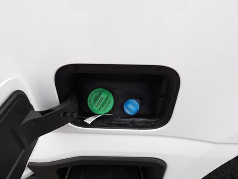 New 2025 Ford F250 Lariat w/ Chrome Package image 53