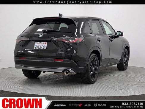 Used 2025 Honda HR-V Sport image 7