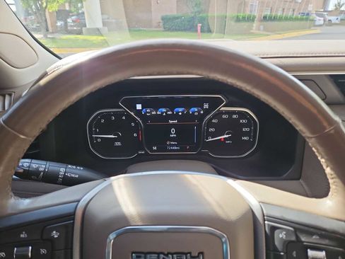 Certified 2021 GMC Yukon XL Denali AWD/4WD image 55