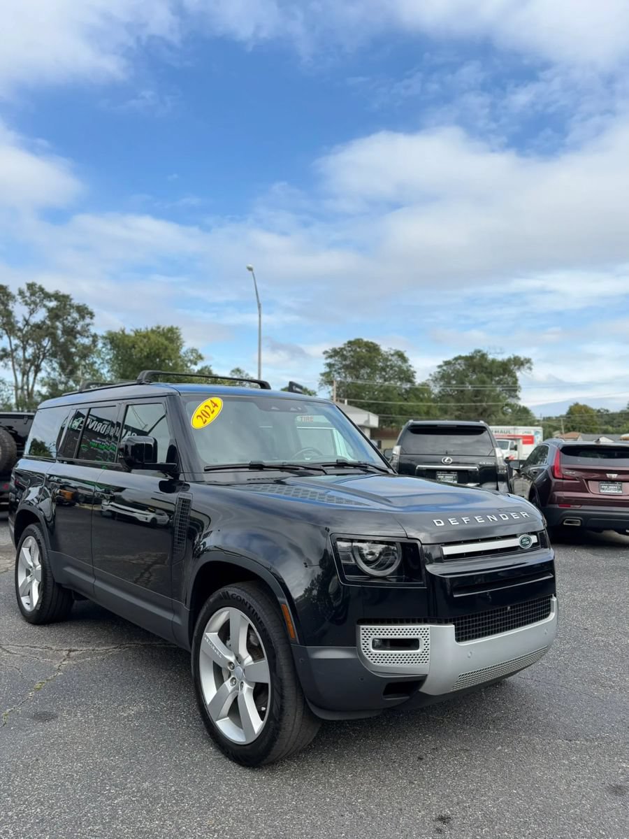 Used 2024 Land Rover Defender 130 S AWD/4WD image 6