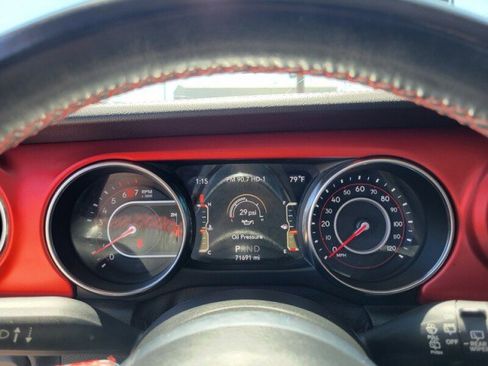 Used 2019 Jeep Wrangler Unlimited Rubicon image 17