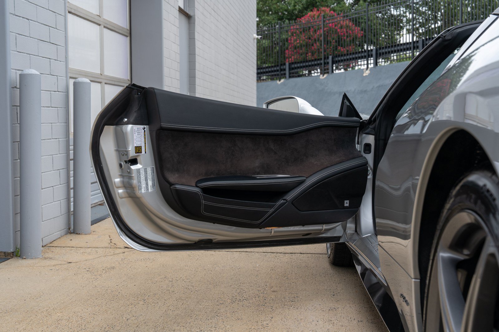 Used 2012 Ferrari 458 Spider RWD image 25