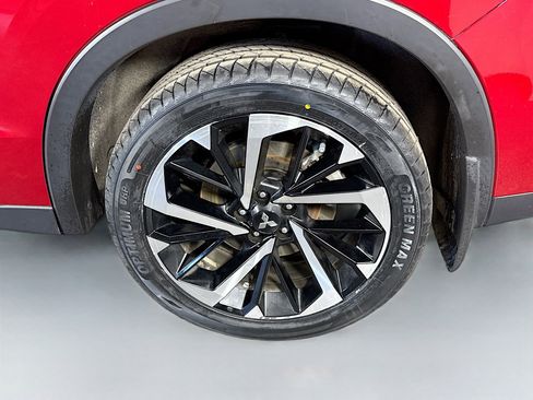 Used 2023 Mitsubishi Outlander SE Black Edition image 37