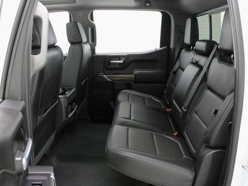 Used 2020 Chevrolet Silverado 1500 RST AWD/4WD image 40