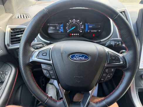 Used 2021 Ford Edge ST-Line AWD/4WD image 32