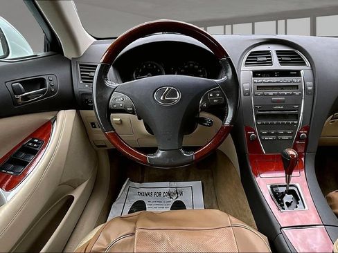 Used 2011 Lexus ES 350 FWD image 5
