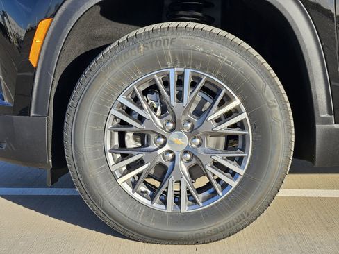 New 2026 Chevrolet Traverse LT FWD image 13