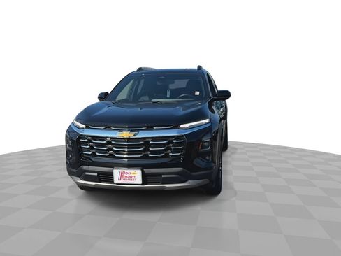 Used 2025 Chevrolet Equinox LT w/ Convenience Package II AWD/4WD image 4