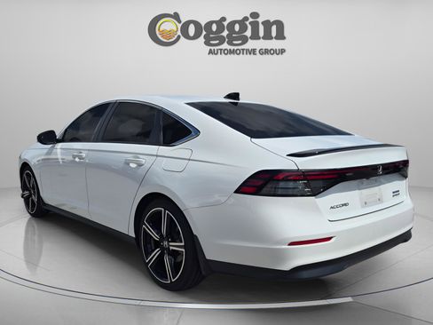 Certified 2024 Honda Accord Sport image 4