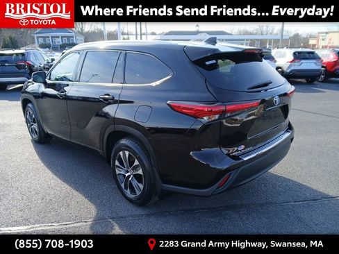 Used 2020 Toyota Highlander XLE image 5