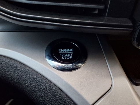 Certified 2023 Ford Explorer XLT w/ Class IV Trailer Tow Package image 21