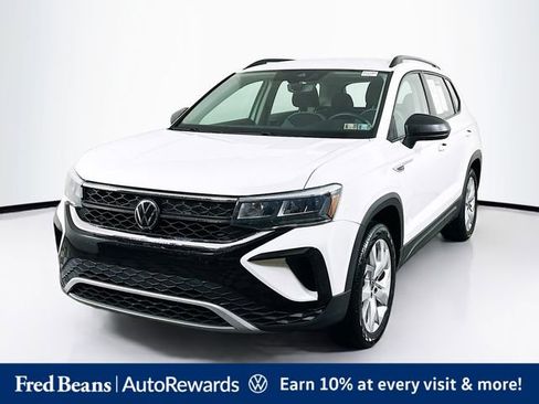 Used 2023 Volkswagen Taos S w/ Driver Assistance Package AWD/4WD image 3