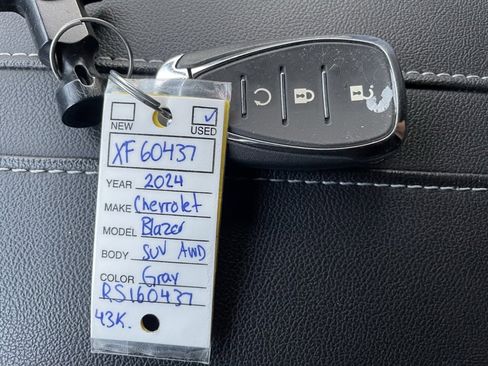 Used 2024 Chevrolet Blazer LT image 20