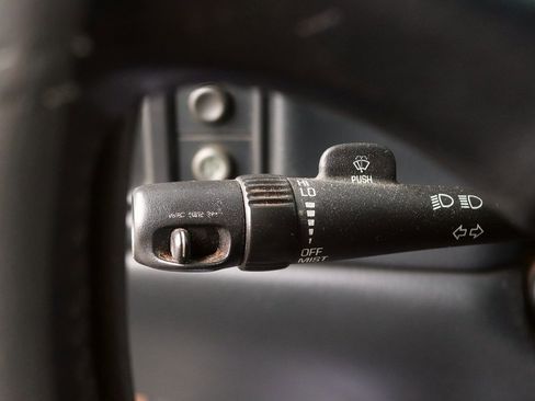 Used 2001 Chevrolet Silverado 2500 LS w/ Off-Road Skid Plate Pkg image 20