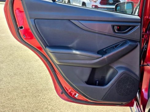 Used 2018 Subaru Crosstrek 2.0i Premium AWD/4WD image 29