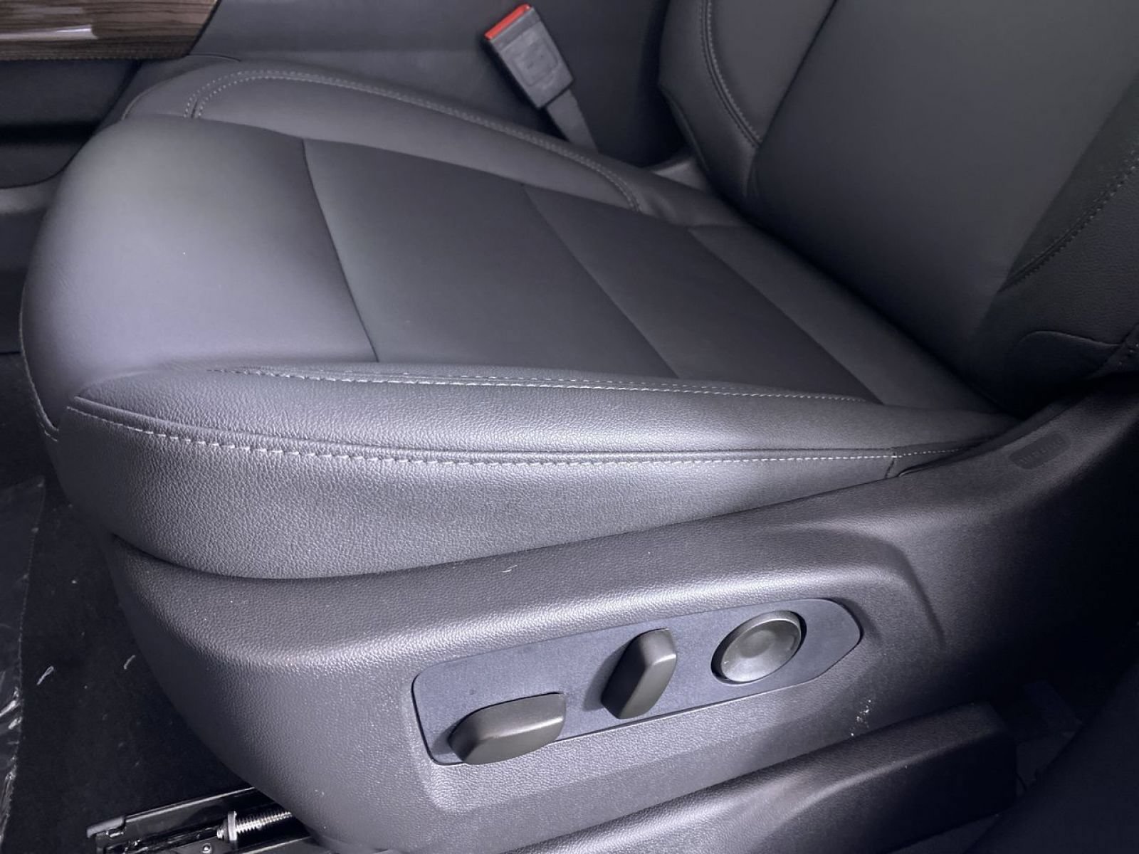 New 2026 Chevrolet Silverado 1500 RST w/ RST All Star Premium Package AWD/4WD image 10