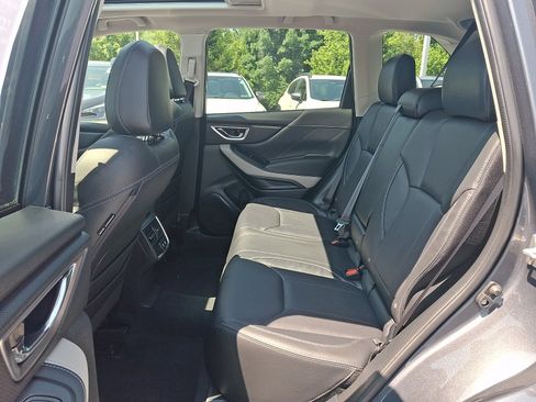 Used 2022 Subaru Forester Limited w/ Popular Package #2 AWD/4WD image 10