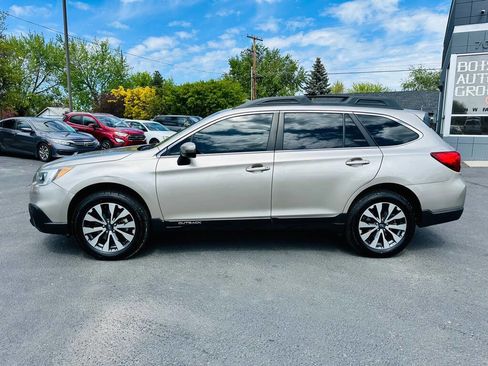 Used 2015 Subaru Outback 2.5i Limited AWD/4WD image 4