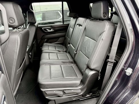Used 2024 Chevrolet Tahoe LT RWD image 7