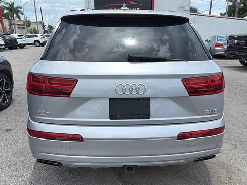 Used 2017 Audi Q7 3.0T Premium Plus w/ Premium Plus Package AWD/4WD image 4