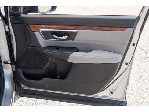 Used 2017 Honda CR-V EX image 17