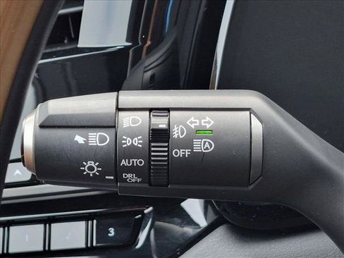 Used 2025 Lexus RX 350 Premium w/ Accessory Package (Z1) FWD image 13